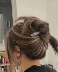 -Coo Hair salon