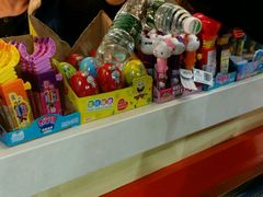 -新华贸购物中心(新华西道店)