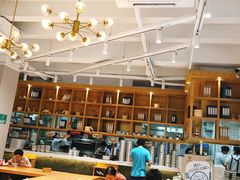 大堂-小桃园·豆浆油条(复兴中路店)