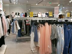 -H&M(天一广场店)