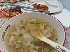 -小杨生煎(金山百联购物中心3楼店)
