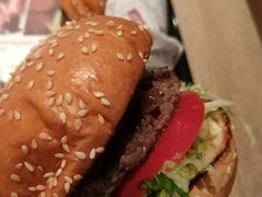 -The Habit Burger Grill 哈比特汉堡(复兴soho店)