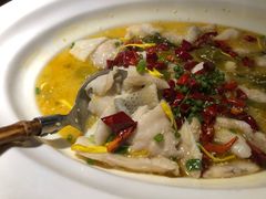 金汤酸菜鱼-绿茶餐厅(成都大悦城店)