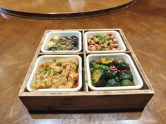-东口码头·烧鸽子·鱼头泡饼·地方菜(金鹰悦城店)