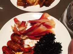 -荣誉国际酒店-云顶旋转餐厅