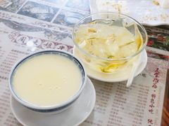 -周大娘牛乳(旧寨古村总店)