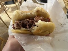 -闫家驴肉老店(华电一校店)