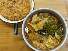 -丽丽三鲜螺蛳粉(田林路店)