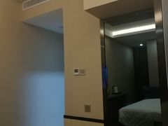 -雅夫酒店(西安市图书馆地铁站店)