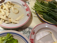 -渝掌柜重庆老火锅餐厅(酒吧街店)