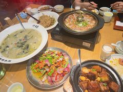 -严记小天府酸菜鱼(西四路店)