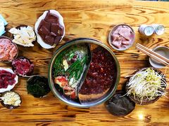 -岗上渣渣老火锅(两路口店)