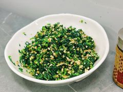 香干马兰头-沪依小酒馆心意菜