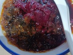 玫瑰桃胶仙草冻-五条人糖水铺(武林总店)