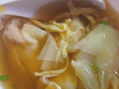 十元的小馄饨-忆秦园小笼包(惠山古镇总店)