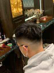 -海文先生国潮烫染男士理发馆