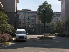 -浙江大学附属中学(丁兰校区)