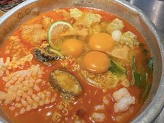 -小小集渔·泰式大排档(太古里香槟店)