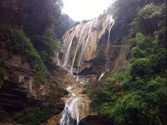 -牛角寨瀑布景区