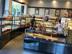 面包甜点陈列柜-味多美(江安路店)