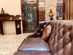 -AKOZO Beauty Salon