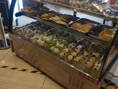 面包甜点陈列柜-满汉楼(安发桥店)