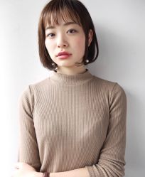 -LA BELLEZA倍丽莎美发沙龙