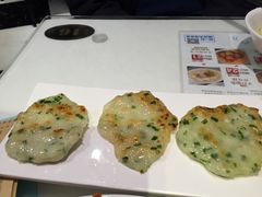 -新大咀港式茶餐厅(宝山万达店)