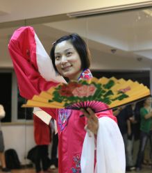 京剧老师田慧-文E范儿ZUMBA尊巴舞蹈