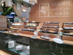 -金马门国际美食百汇(珞喻路店)