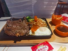 -豪享来(我格广场店)