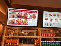 -VENCHI 闻绮(上海佛罗伦萨小镇店)