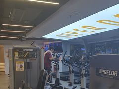 -超鹿运动(达信大厦店)