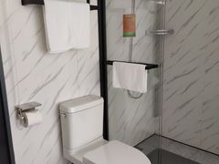 -上海怡沁园度假酒店
