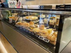 -星巴克臻选(上海合生汇1F店)