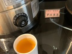 -感恩心素食馆(百世广场店)