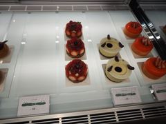 -潮一不贰·法式甜品·生日蛋糕·西式简餐(外滩店)