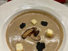 -Mogul Eatery·大亨餐酒馆