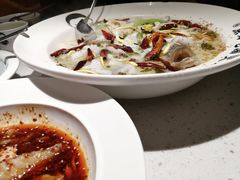 -江渔儿酸菜鱼·拔草餐厅(虎门君乐汇店)