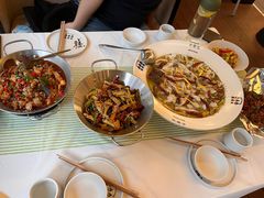 -渔语鱼新川菜Bistro(万象天地店)