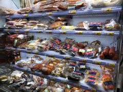 零售区-百年义利(甜水园东里店)