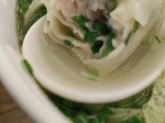 -笑来喜馄饨小笼工坊店(湖滨街店)