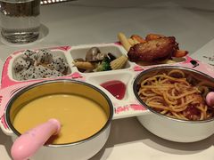 -静香HOUSE·全时段融合餐厅(七星欢乐颂店)