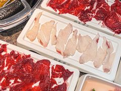 -来龍儿鲜切牛肉自助老火锅