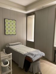 -PE SALON