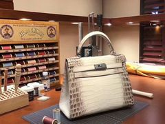 -CHANEL(恒隆广场店)