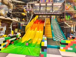 -卡通尼·Safari非洲探索乐园·生日会(金桥国际商业广场店)