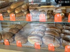 -老梦面包CHEZMOREL(麦子店)