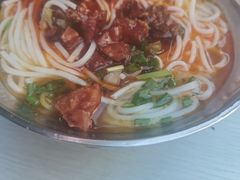-花溪牛肉粉(八鸽岩店)
