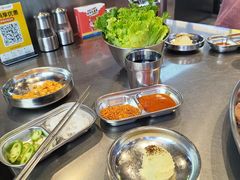 -哈哈碳都·牛肋条无限自助烤肉(台江万达店)